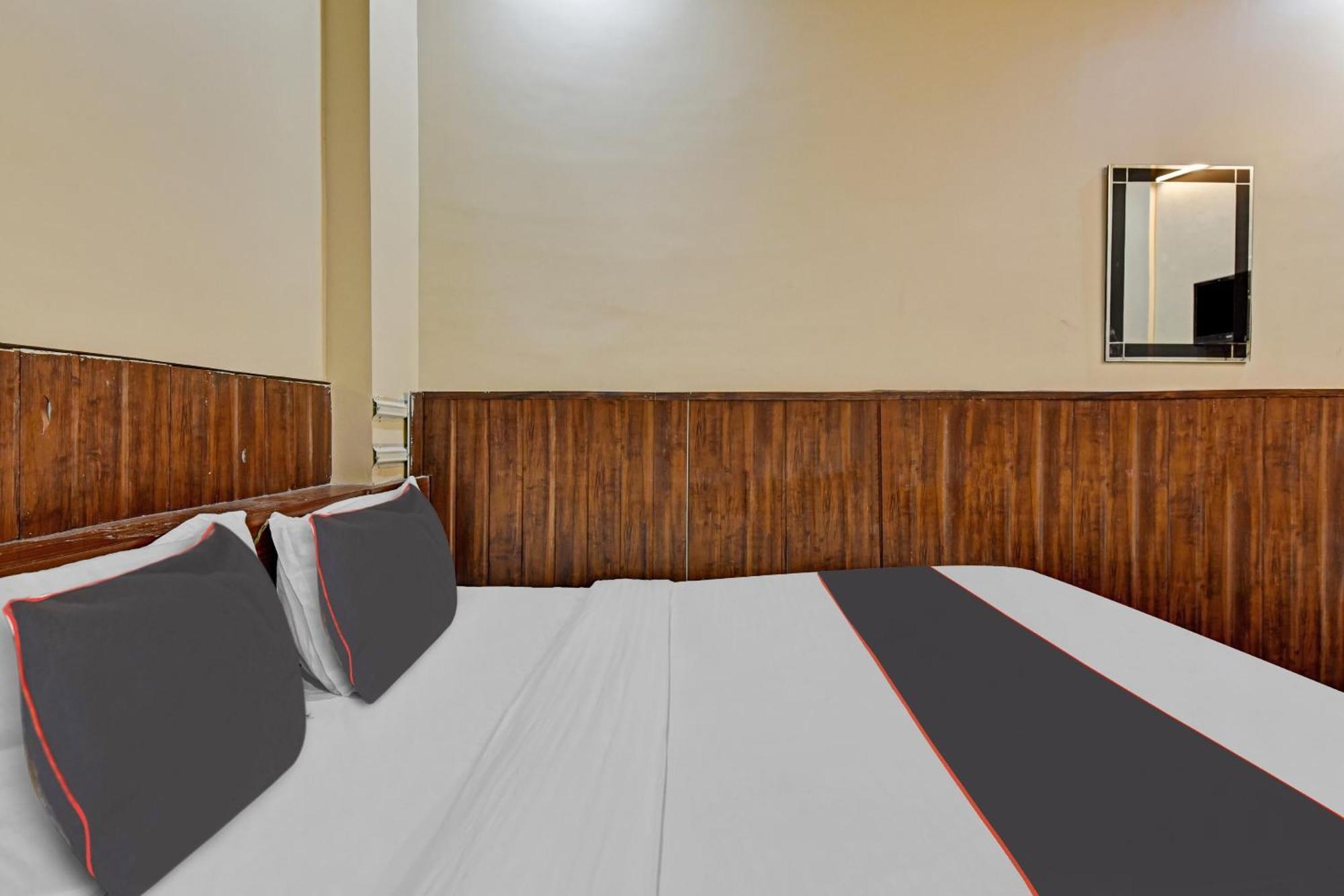Hotel Collection O Royal Plaza Pushkar Esterno foto